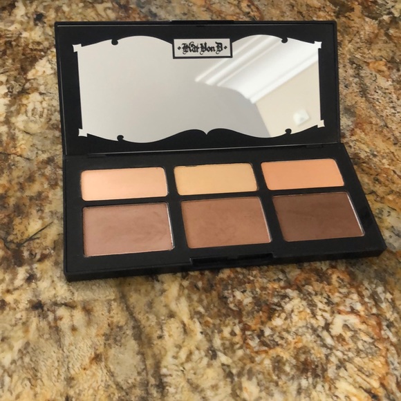Kat Von D Shade and Light Contour Kit - Picture 2 of 3